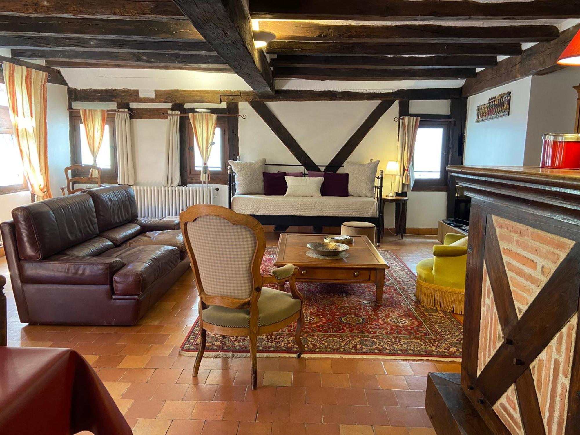 La Maison Rouge Шинон Экстерьер фото