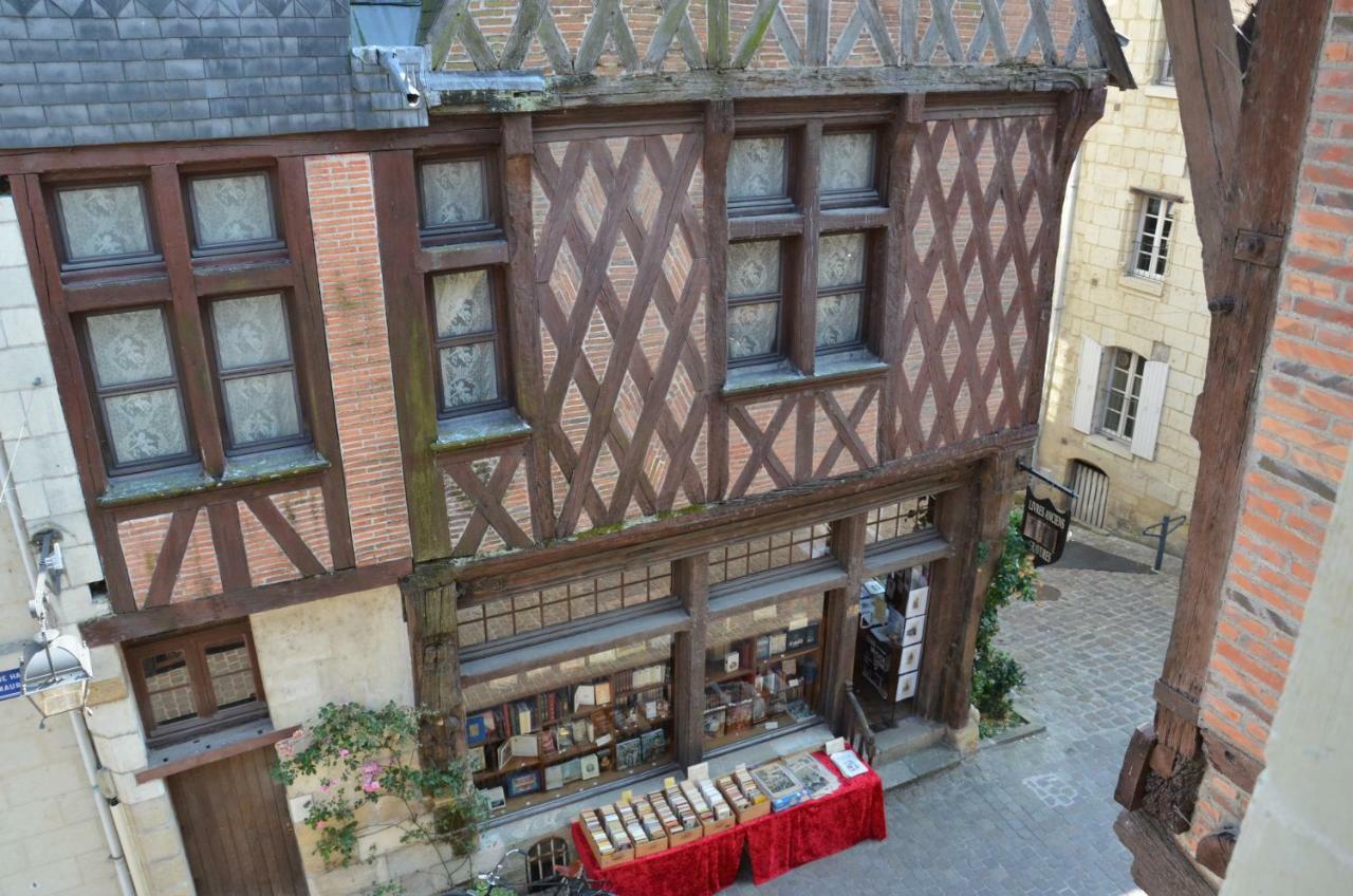 La Maison Rouge Шинон Экстерьер фото