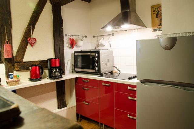 La Maison Rouge Шинон Экстерьер фото