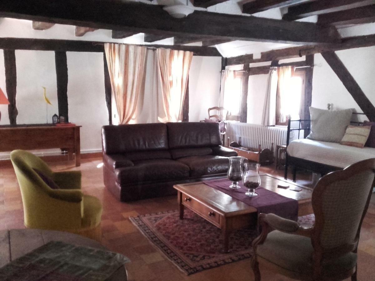 La Maison Rouge Шинон Экстерьер фото